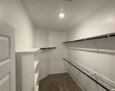3115 Tanner Dell Court - Photo Thumbnail 12