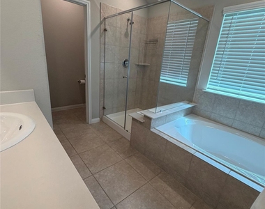 3115 Tanner Dell Court - Photo Thumbnail 11
