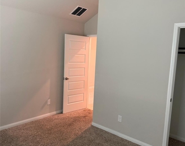 3115 Tanner Dell Court - Photo Thumbnail 22