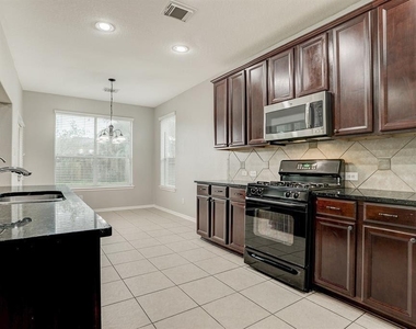 2626 N Canyon Falls Dr Drive N - Photo Thumbnail 6