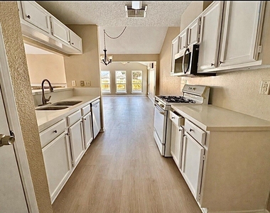 3519 Cabin Place - Photo Thumbnail 11