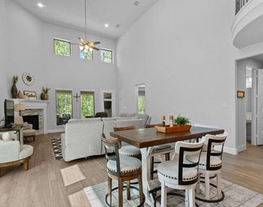 282 Sky Top Drive - Photo Thumbnail 14