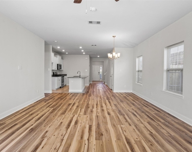 4203 W Bayou Maison Circle - Photo Thumbnail 6
