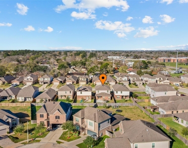 4203 W Bayou Maison Circle - Photo Thumbnail 14