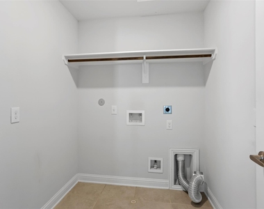 4203 W Bayou Maison Circle - Photo Thumbnail 13