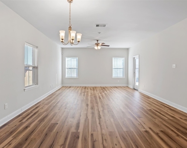 4203 W Bayou Maison Circle - Photo Thumbnail 4
