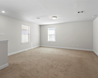 4203 W Bayou Maison Circle - Photo Thumbnail 11