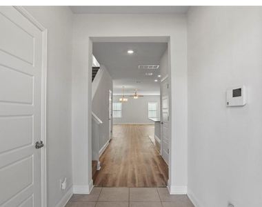 4203 W Bayou Maison Circle - Photo Thumbnail 3