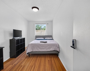 15507 Aldine Westfield Road - Photo Thumbnail 19