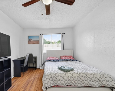 15507 Aldine Westfield Road - Photo Thumbnail 24
