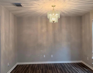 4707 E Parma Drive - Photo Thumbnail 2