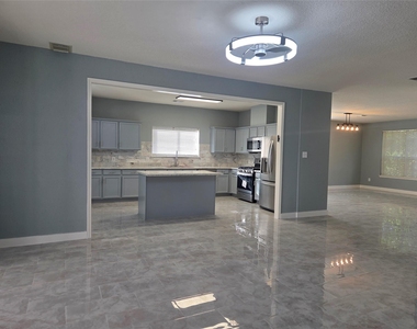 9526 Heflin Colony Drive - Photo Thumbnail 10