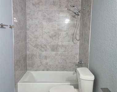 9526 Heflin Colony Drive - Photo Thumbnail 37