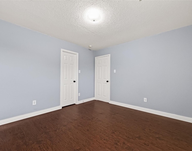 9526 Heflin Colony Drive - Photo Thumbnail 36