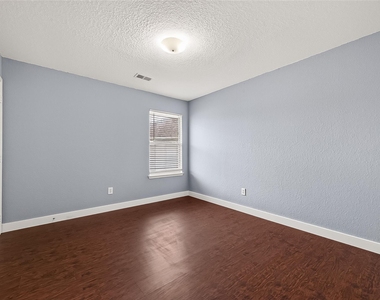 9526 Heflin Colony Drive - Photo Thumbnail 37