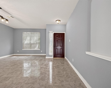 9526 Heflin Colony Drive - Photo Thumbnail 1
