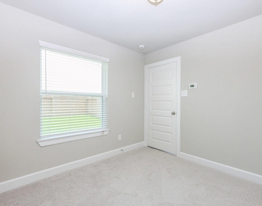 3018 Tres Olivos Dr - Photo Thumbnail 2