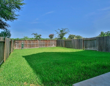 239 Biltmore Loop - Photo Thumbnail 35