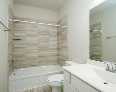 239 Biltmore Loop - Photo Thumbnail 30