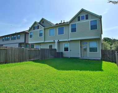 239 Biltmore Loop - Photo Thumbnail 36