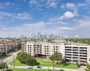 5925 Almeda Road - Photo Thumbnail 19