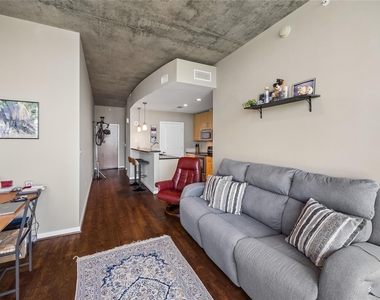 5925 Almeda Road - Photo Thumbnail 7