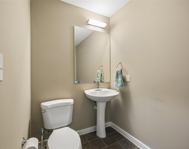 5925 Almeda Road - Photo Thumbnail 16