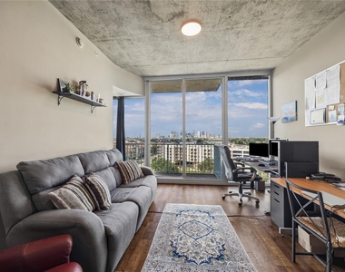 5925 Almeda Road - Photo Thumbnail 6