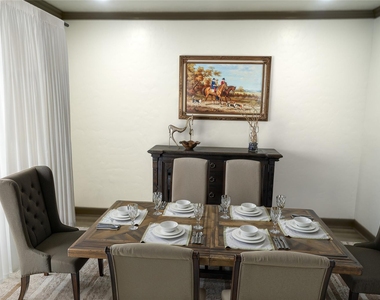 2400 N Braeswood Boulevard - Photo Thumbnail 4