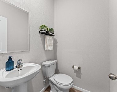 5343 Marisol Cove Drive - Photo Thumbnail 23