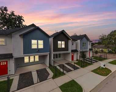 1515 Egypt Street - Photo Thumbnail 1