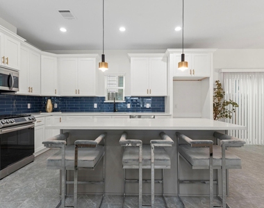 1515 Egypt Street - Photo Thumbnail 10