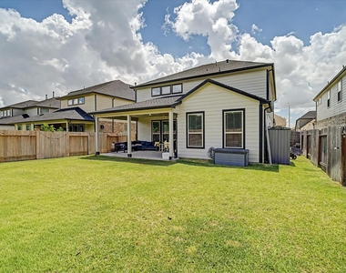 18307 Windy Knoll Way - Photo Thumbnail 33