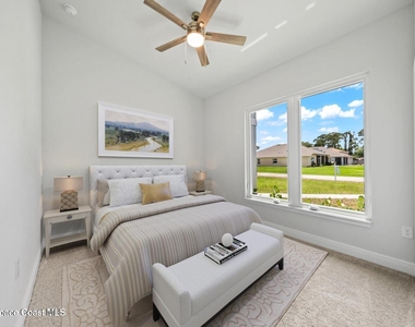 407 Cellini Avenue Ne - Photo Thumbnail 21