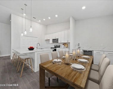 407 Cellini Avenue Ne - Photo Thumbnail 5