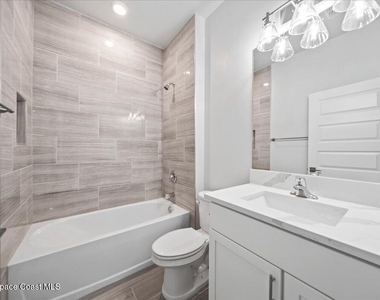 407 Cellini Avenue Ne - Photo Thumbnail 16