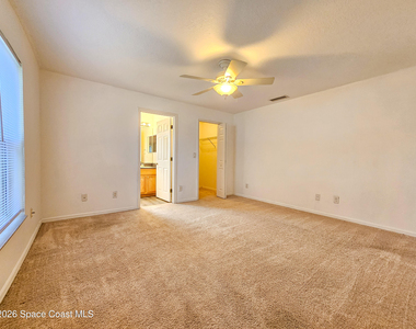 857 Buchanan Avenue Se - Photo Thumbnail 8