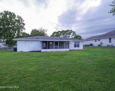 765 Cleaves Street Se - Photo Thumbnail 12
