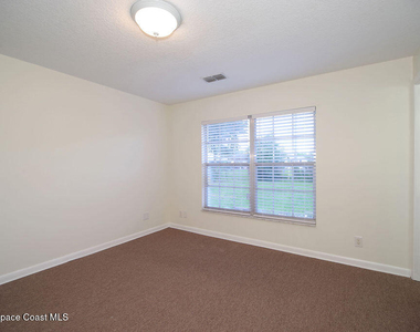 765 Cleaves Street Se - Photo Thumbnail 5