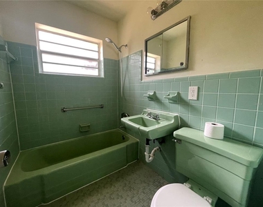 1324 Whitewood Drive - Photo Thumbnail 8