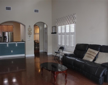 4961 Anniston Circle - Photo Thumbnail 2