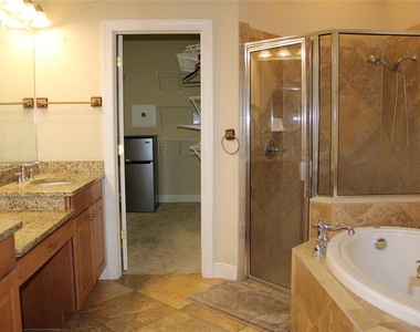 4961 Anniston Circle - Photo Thumbnail 4