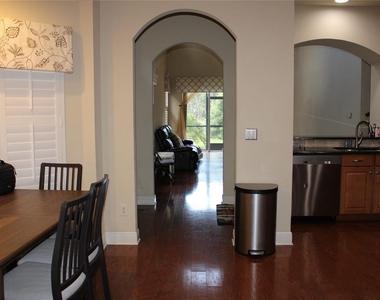 4961 Anniston Circle - Photo Thumbnail 5