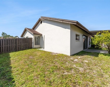 5201 Bellefield Drive - Photo Thumbnail 30