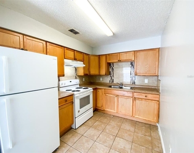 2205 Irene Street - Photo Thumbnail 4