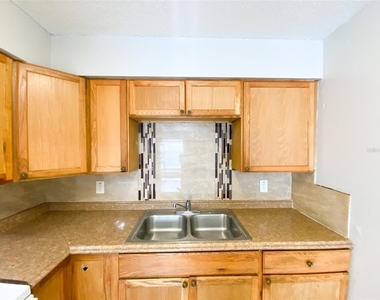 2205 Irene Street - Photo Thumbnail 5