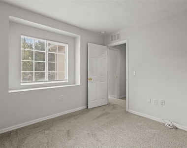 2972 Royal Tuscan Lane - Photo Thumbnail 20