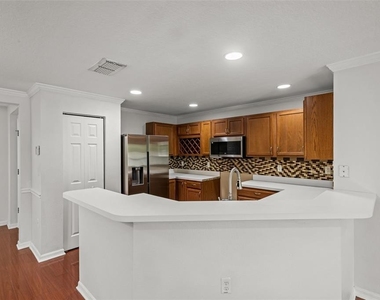 2972 Royal Tuscan Lane - Photo Thumbnail 4