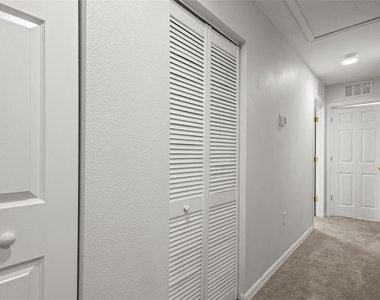 2972 Royal Tuscan Lane - Photo Thumbnail 22