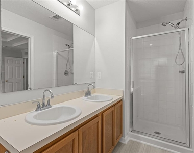 2972 Royal Tuscan Lane - Photo Thumbnail 16